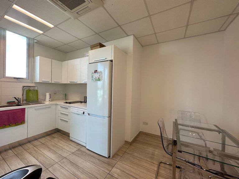 398m² Office for Sale in Limassol – Mesa Geitonia