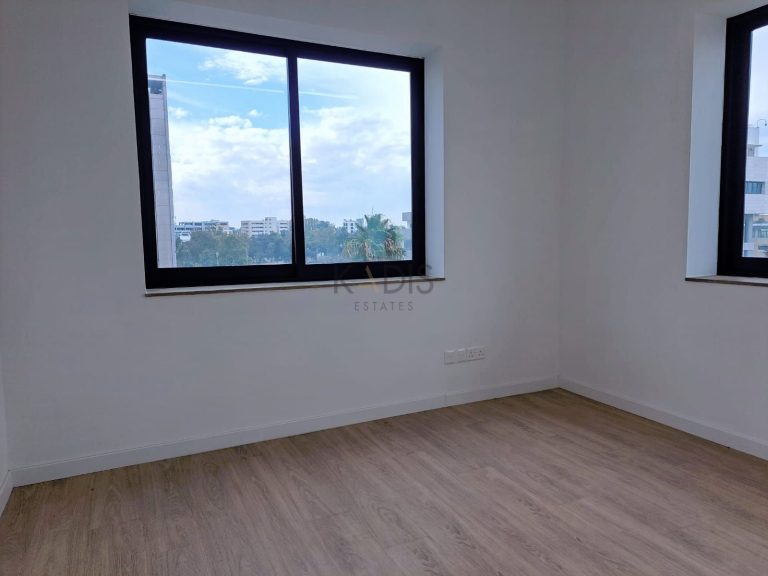 240m² Office for Rent in Nicosia District