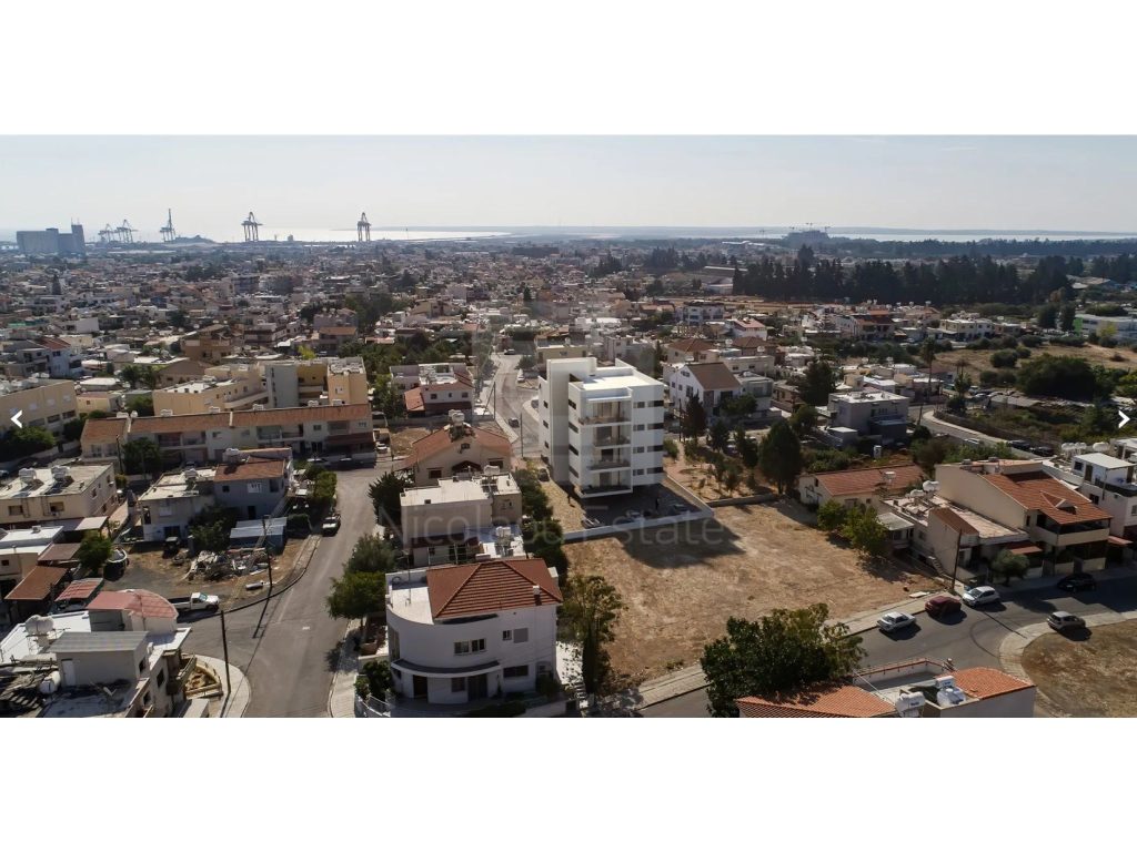 1 Bedroom Apartment for Sale in Limassol – Zakaki