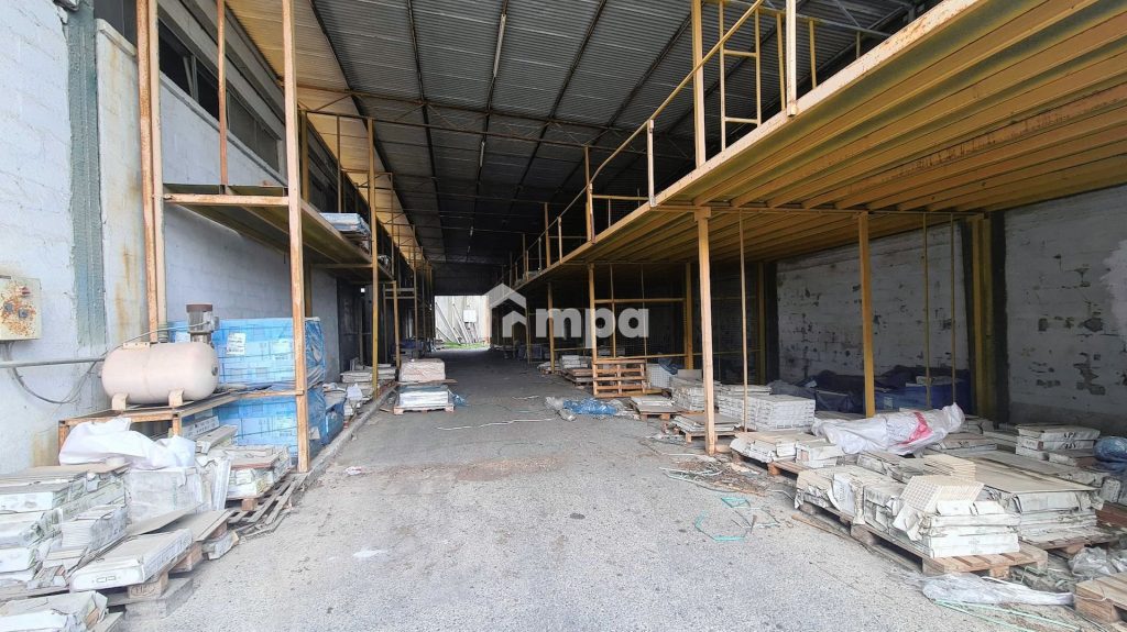 1800m² Commercial for Sale in Nicosia District