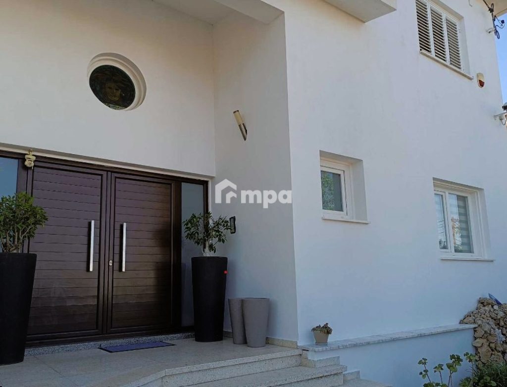 4 Bedroom House for Sale in Akaki, Nicosia District