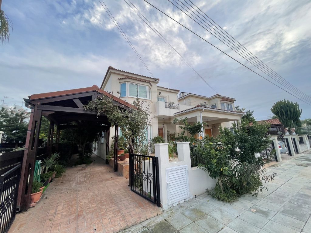 4 Bedroom House for Sale in Nicosia District