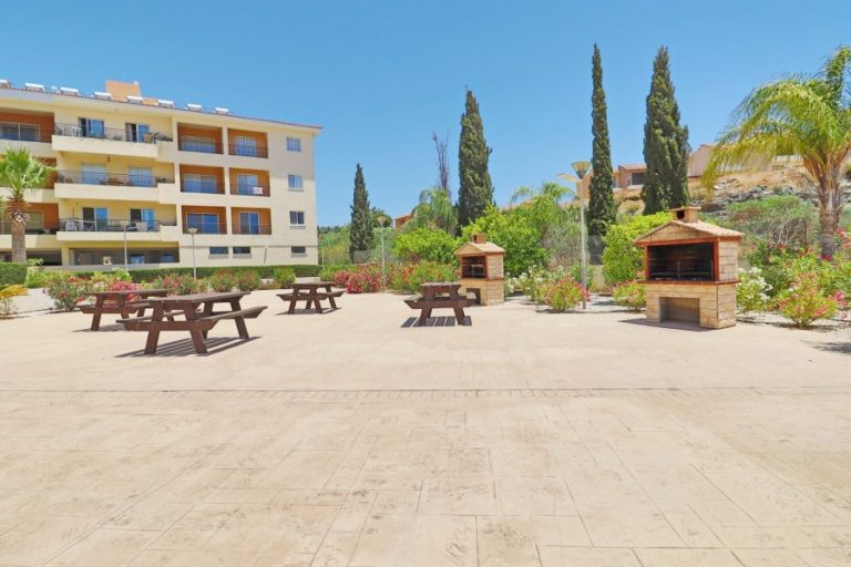 2 Bedroom Apartment for Sale in Chlorakas, Paphos District