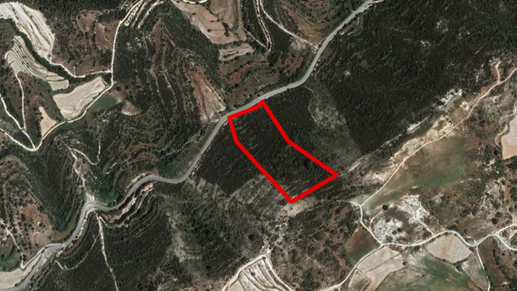 23,210m² Commercial Plot for Sale in Mousere, Paphos District
