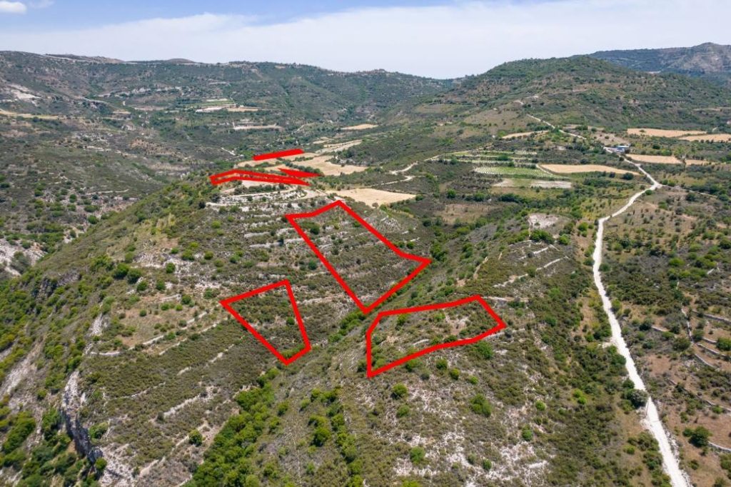 17,980m² Plot for Sale in Dora, Limassol District