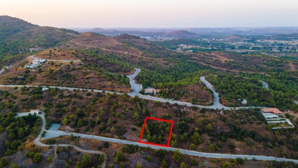 1,541m² Plot for Sale in Kornos, Larnaca District