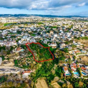 5,686m² Plot for Sale in Chlorakas, Paphos District