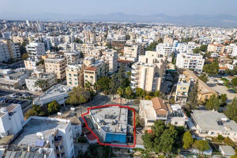 242m² Shop for Sale in Nicosia – Agios Antonios