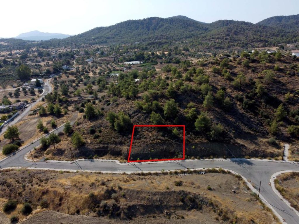 529m² Residential Plot for Sale in Lythrodontas, Nicosia District