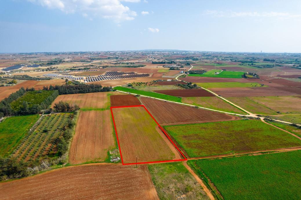 9,600m² Commercial Plot for Sale in Frenaros, Famagusta District
