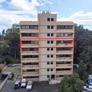 331m² Office for Sale in Agioi Omologites, Nicosia District