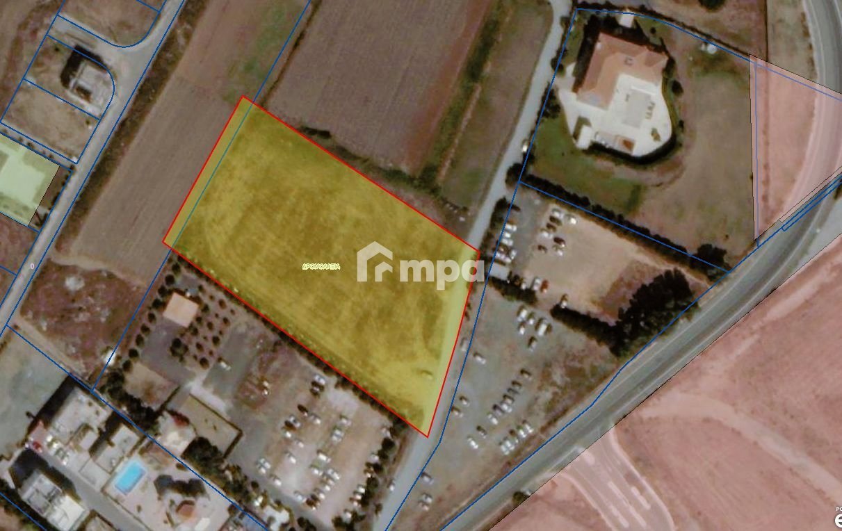 6,689m² Plot for Sale in Larnaca District