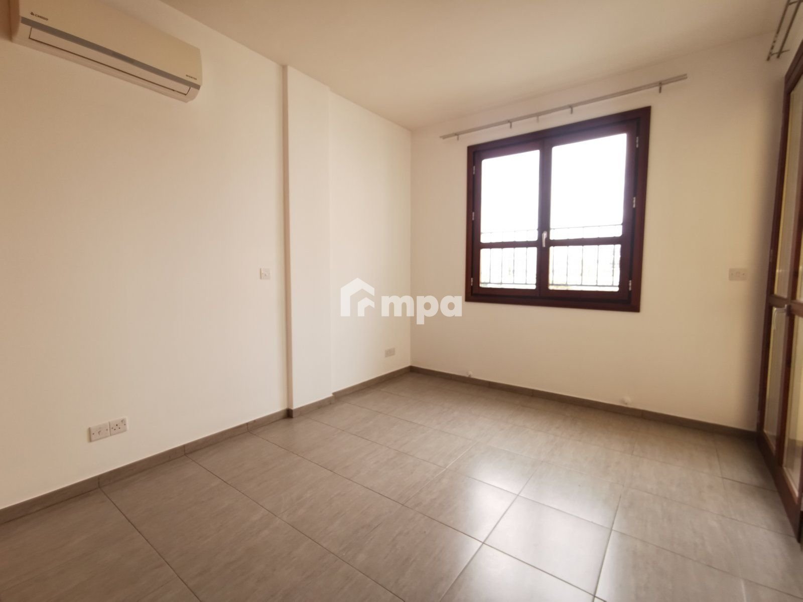 3 Bedroom Apartment for Rent in Nicosia District