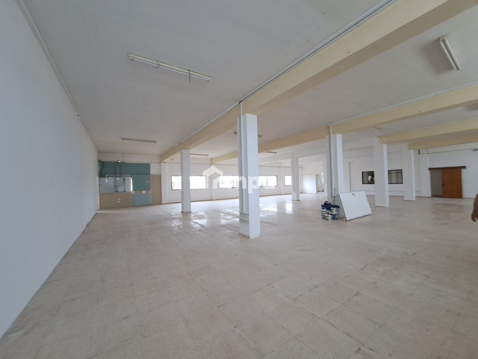 950m² Office for Rent in Latsia, Nicosia District