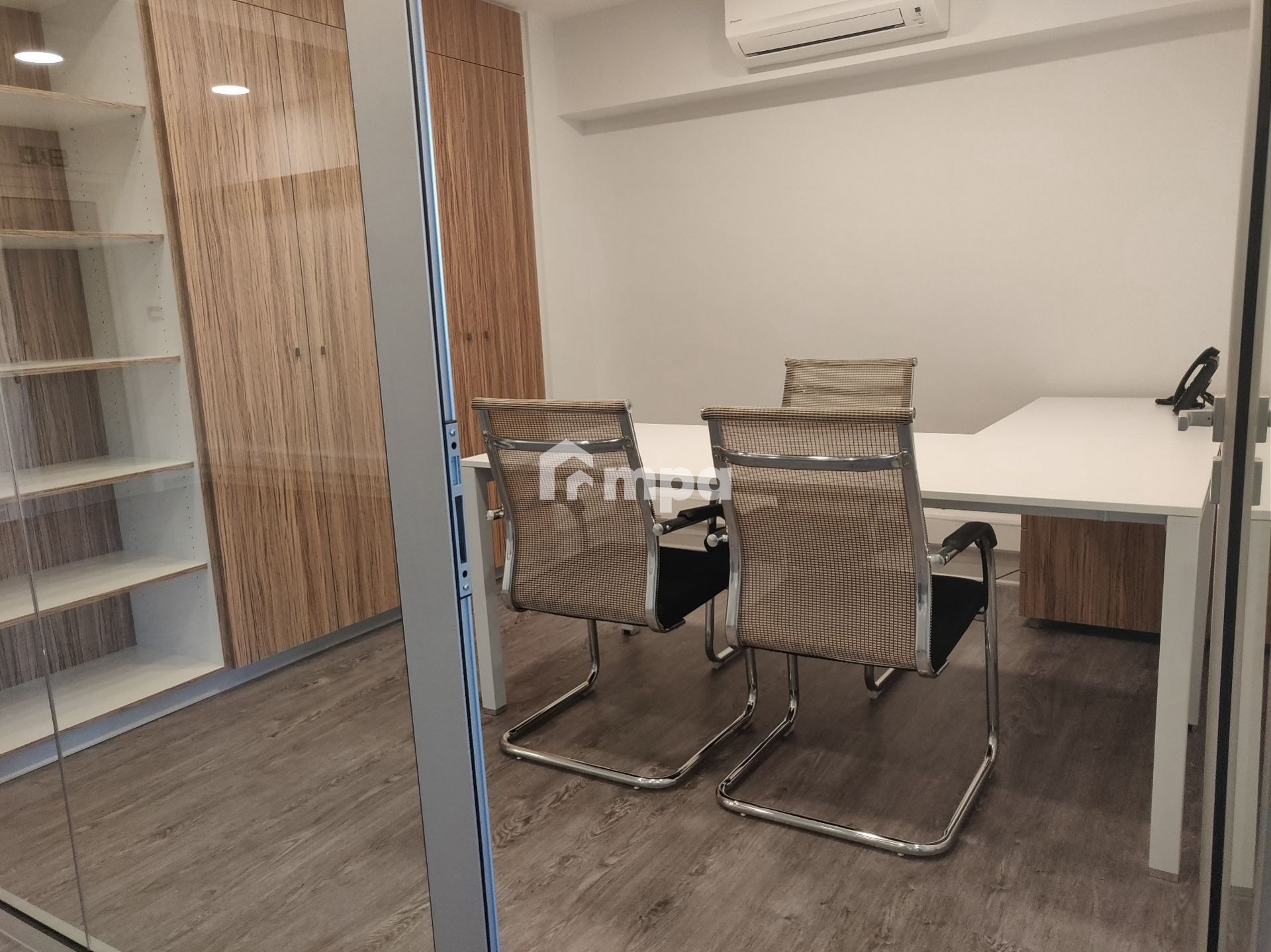 95m² Office for Rent in Strovolos, Nicosia District