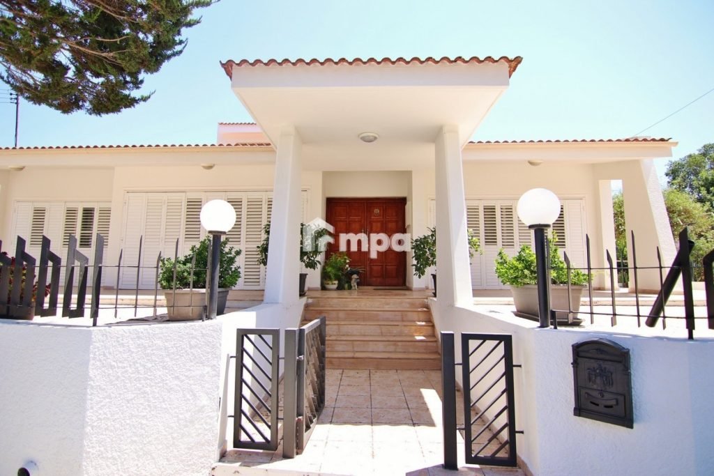 3 Bedroom House for Rent in Strovolos, Nicosia District