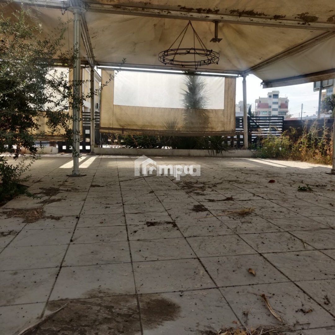 180m² Commercial for Rent in Nicosia – Agios Antonios