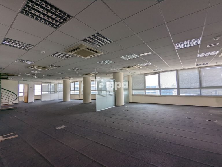 349m² Office for Rent in Nicosia District