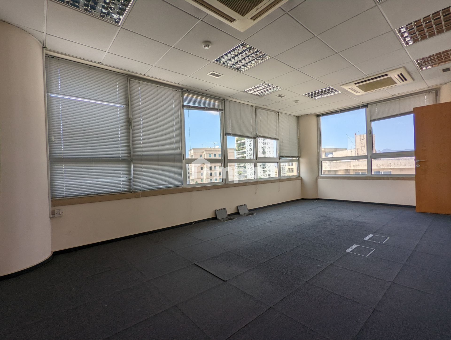 349m² Office for Rent in Nicosia District