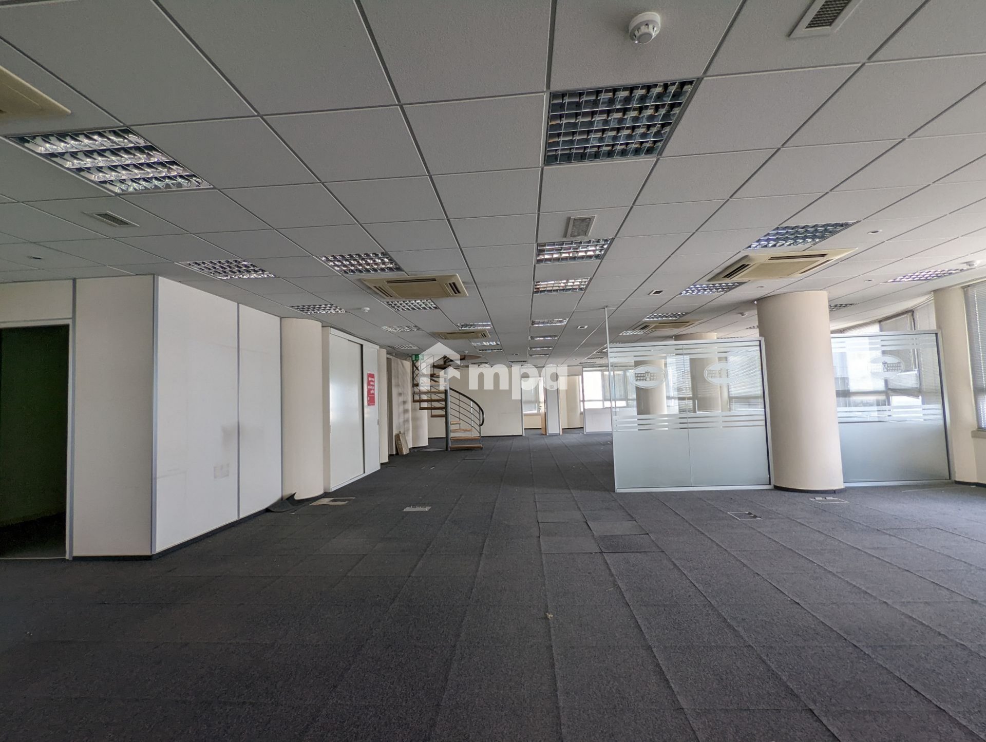 300m² Office for Rent in Nicosia District
