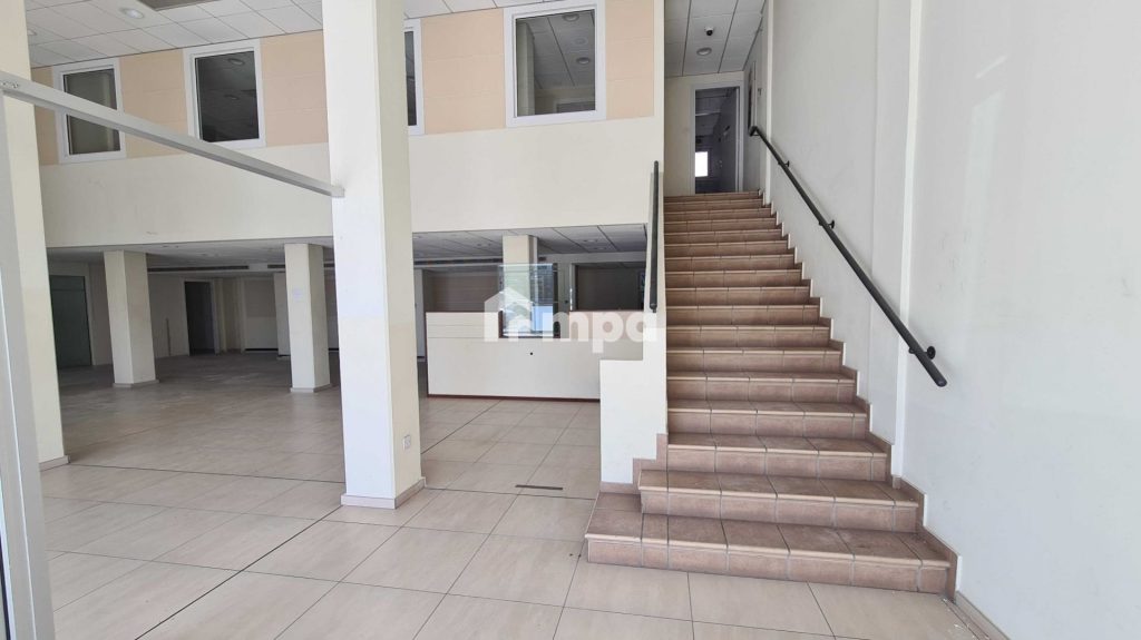 300m² Commercial for Rent in Lakatamia, Nicosia District