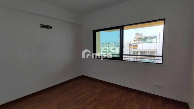 Γραφείο 12m² προς ενοικίαση στην Επαρχία Λευκωσίας