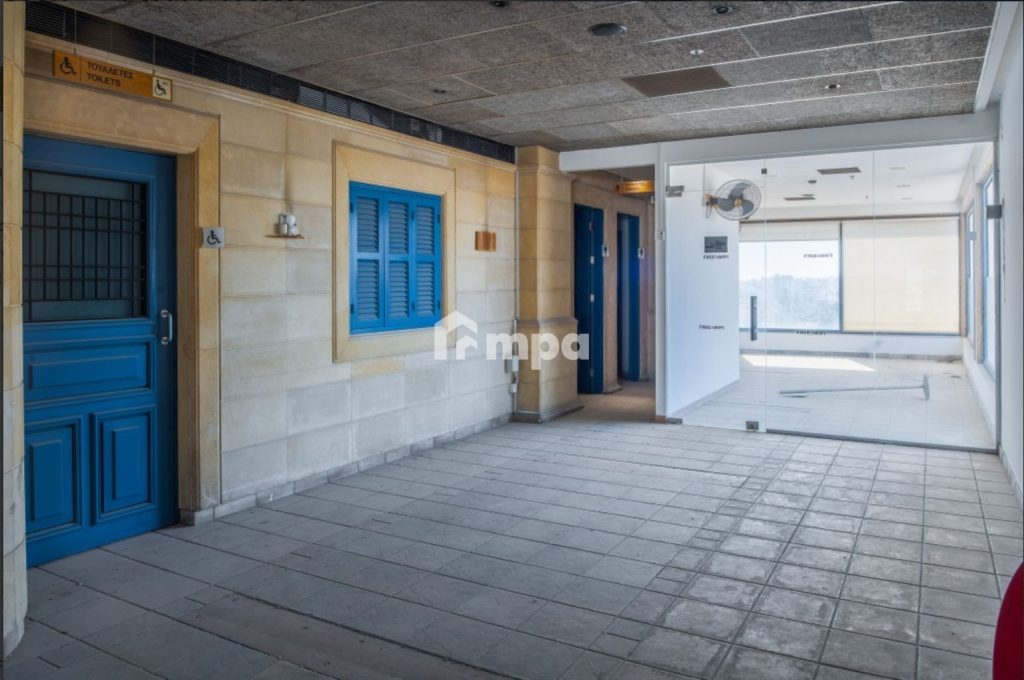 111m² Office for Rent in Nicosia District