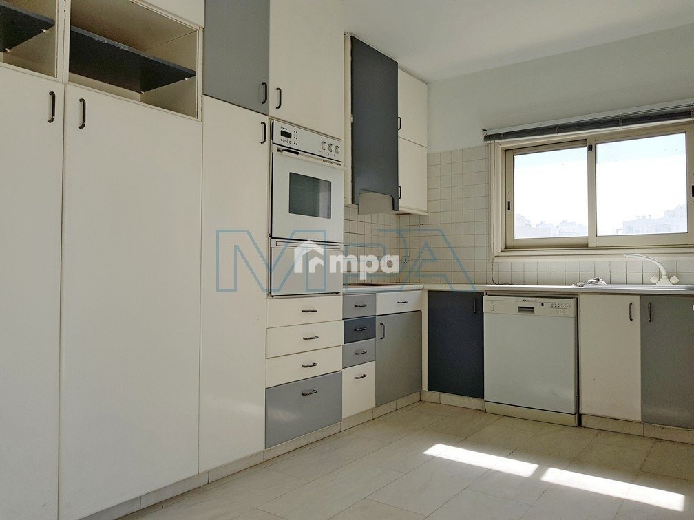 4 Bedroom Apartment for Sale in Nicosia District