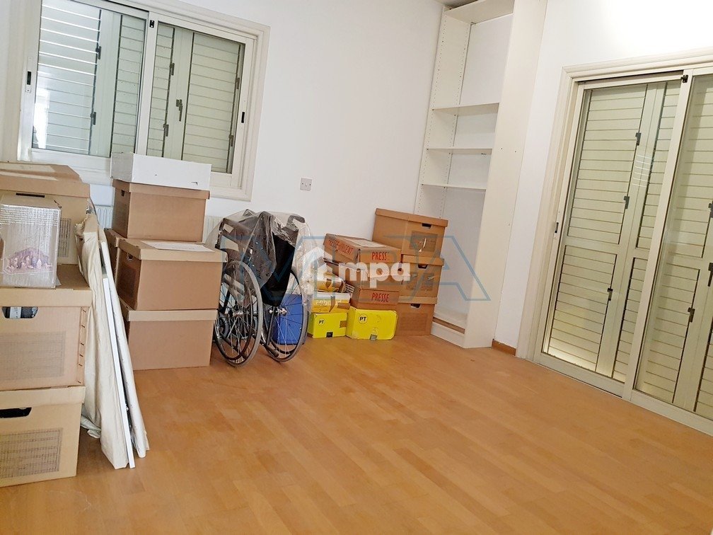 4 Bedroom Apartment for Sale in Nicosia District