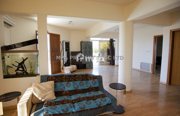 Cheap Houses and Villas for Sale Nicosia up to 400000 euro