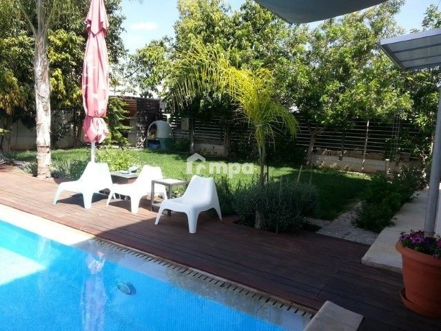 Cheap Houses and Villas for Sale Nicosia up to 900000 euro