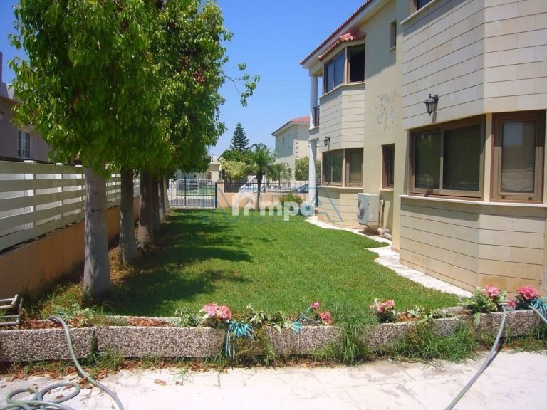 3 Bedroom House for Sale in Lakatamia, Nicosia District