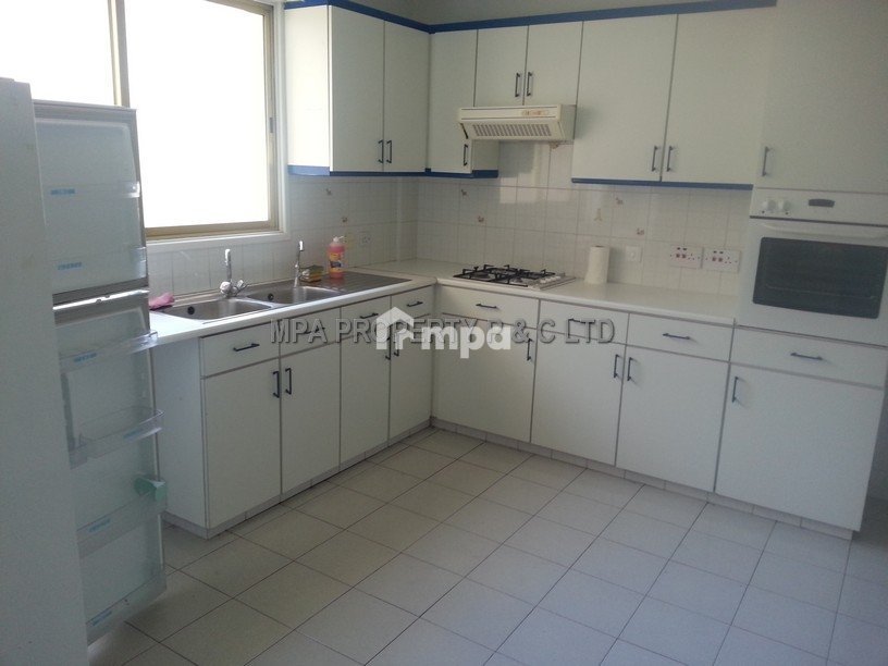 3 Bedroom Apartment for Sale in Agioi Omologites, Nicosia District