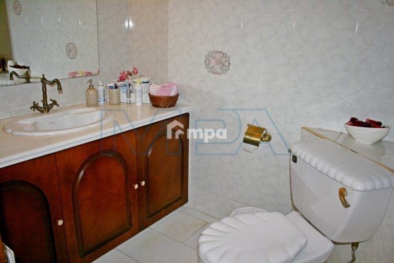 5 Bedroom House for Sale in Nicosia District