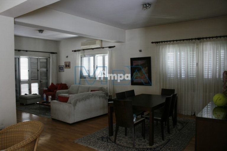 6+ Bedroom House for Sale in Nicosia District
