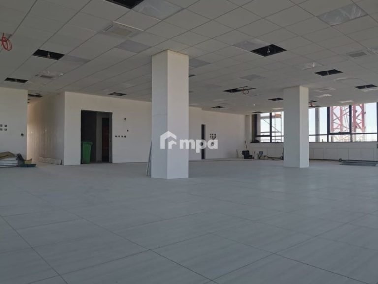 290m² Office for Sale in Nicosia District