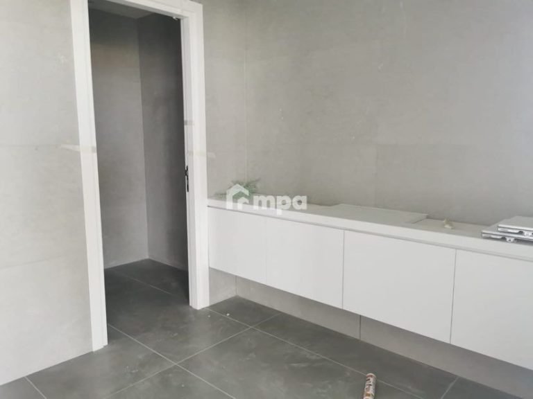 316m² Office for Sale in Nicosia District