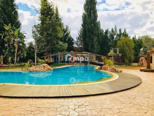 6+ Bedroom House for Sale in Psimolofou, Nicosia District