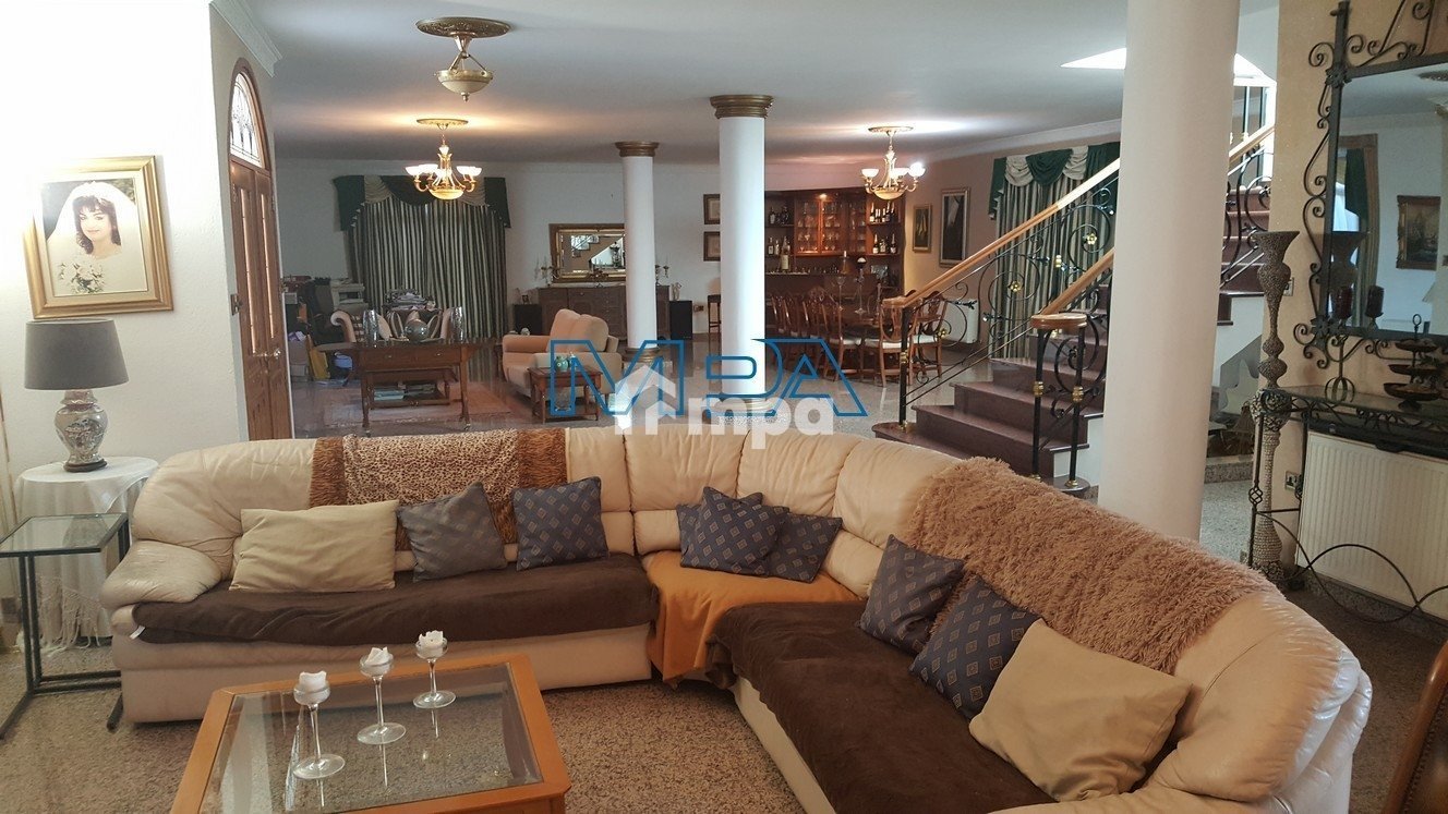 5 Bedroom House for Sale in Pera Chorio, Nicosia District