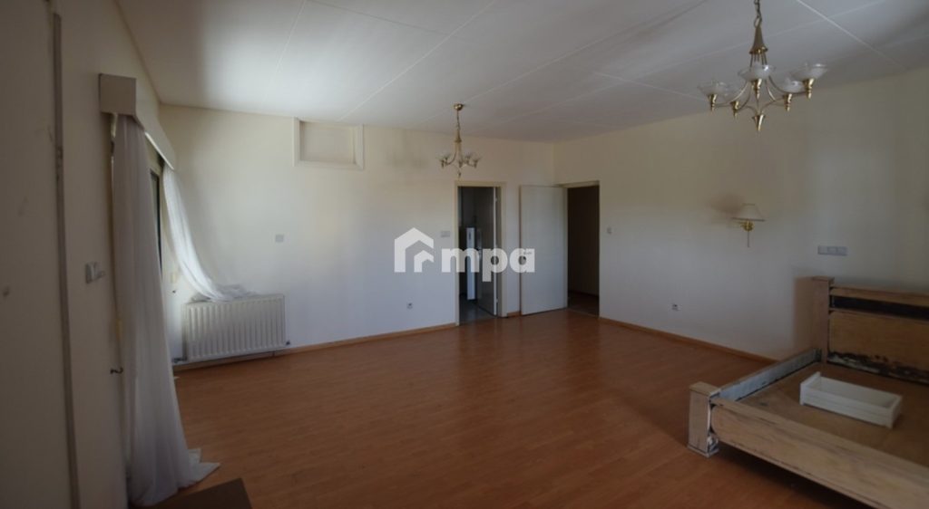 5 Bedroom House for Sale in Strovolos, Nicosia District