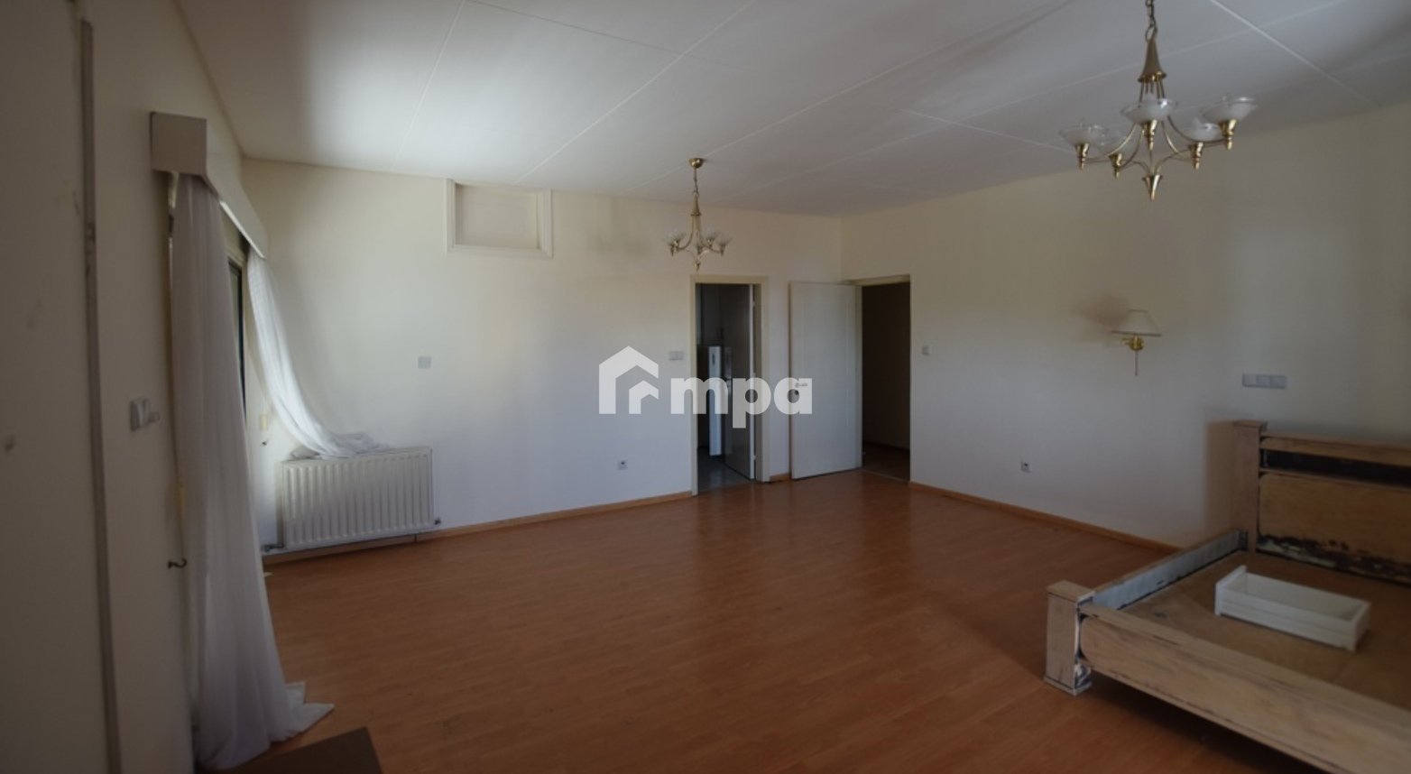 5 Bedroom House for Sale in Strovolos, Nicosia District