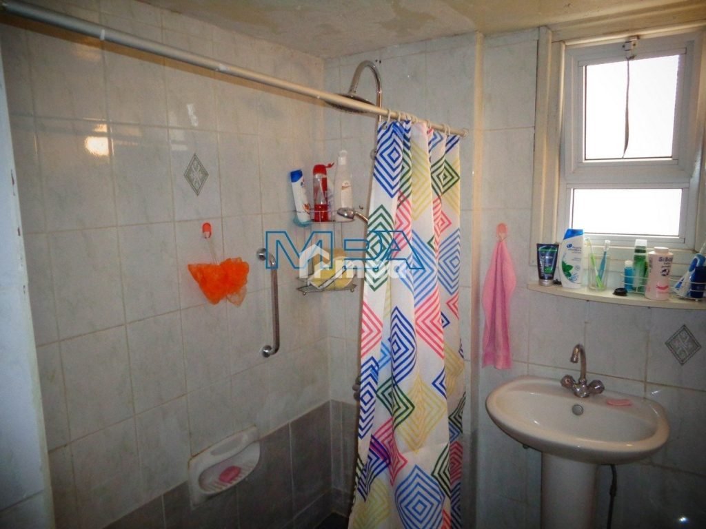 6+ Bedroom House for Sale in Nicosia District