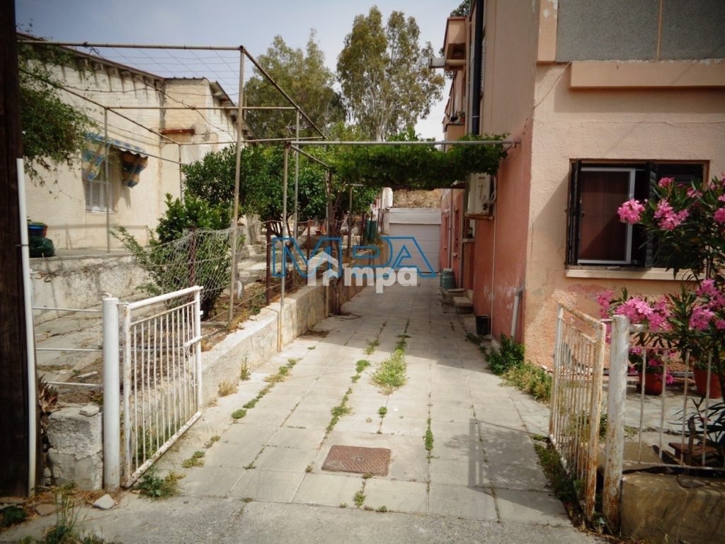 6+ Bedroom House for Sale in Nicosia District