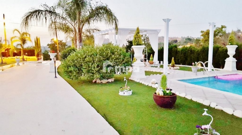 3 Bedroom House for Sale in Korakou, Nicosia District