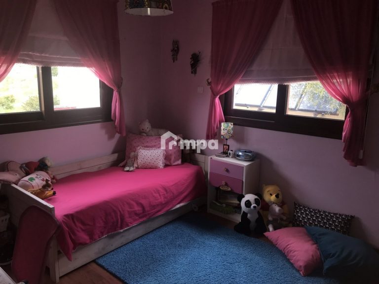 6+ Bedroom House for Sale in Tseri, Nicosia District