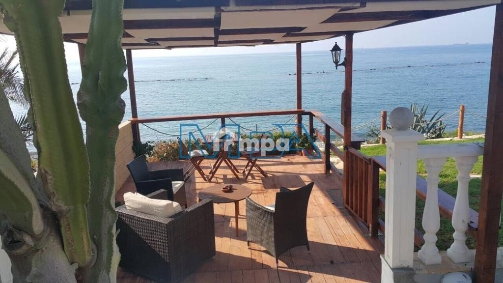 3 Bedroom House for Sale in Zygi, Larnaca District