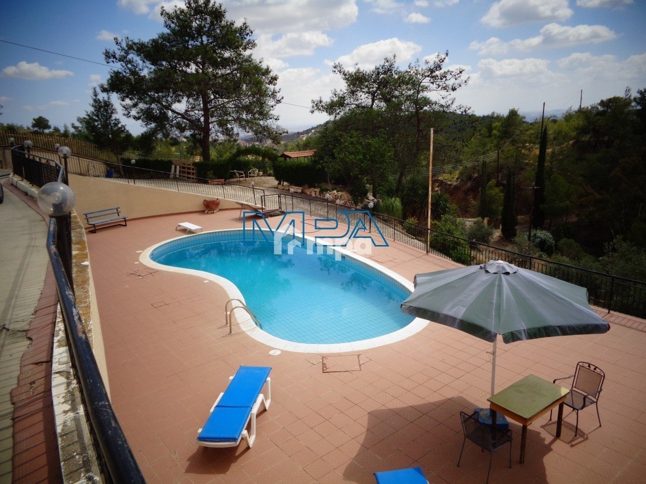 6+ Bedroom House for Sale in Kapedes, Nicosia District