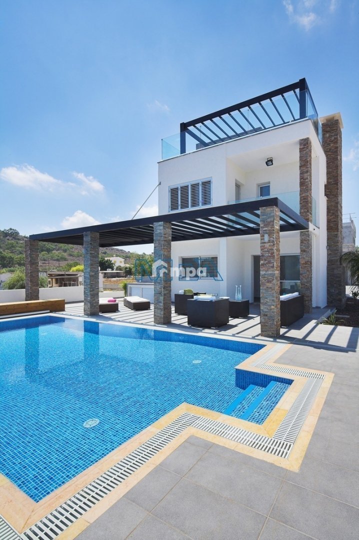 Cheap Houses and Villas for Sale Famagusta up to 500000 euro