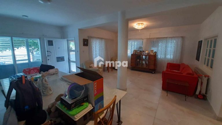 Cheap Houses and Villas for Sale Nicosia up to 500000 euro