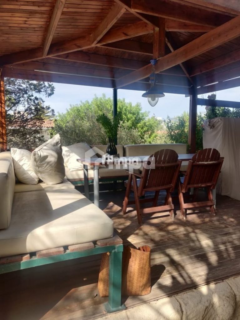 5 Bedroom House for Sale in Strovolos, Nicosia District